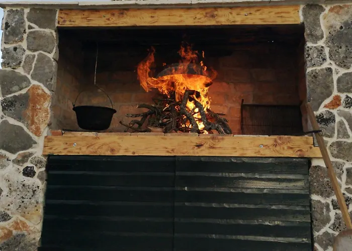 Juniper Stone By Guide Villa