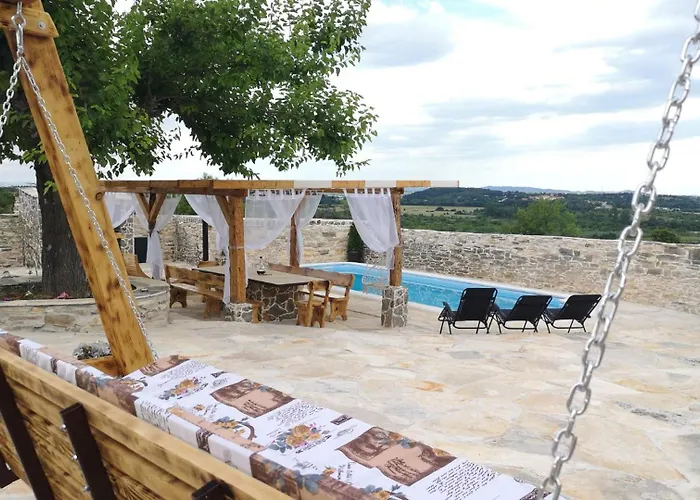 Juniper Stone By Guide *