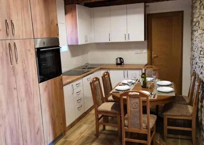 Juniper Stone By Guide *